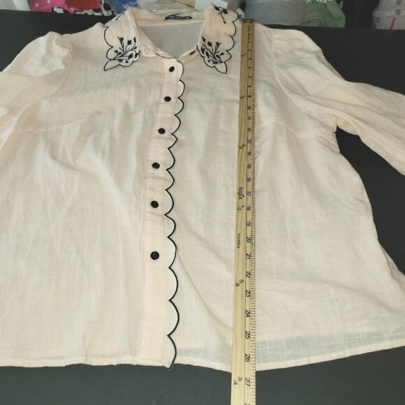 Shein Embroidered Scallop Top XL 1X - Picture 8 of 11